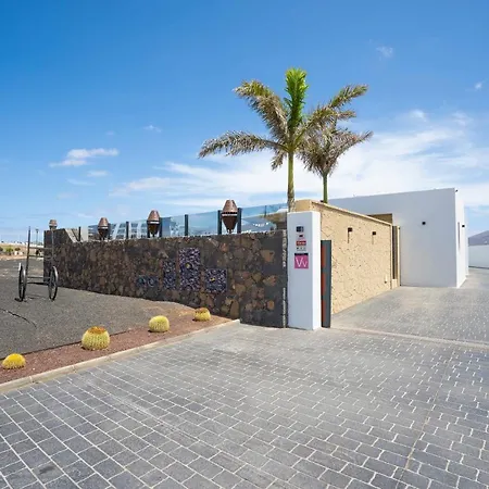 Sea Breeze Lapa And Claca * Playa Blanca (Lanzarote)