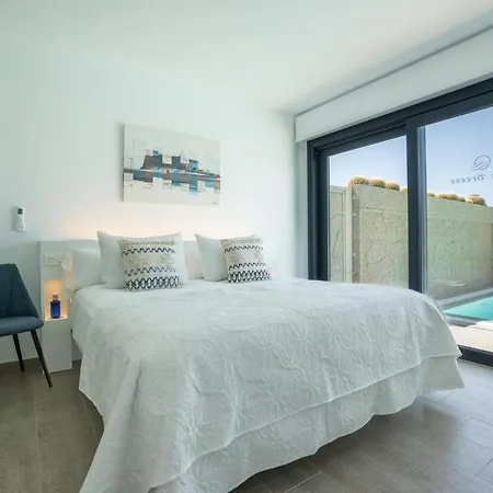 Sea Breeze Lapa And Claca Villa Playa Blanca