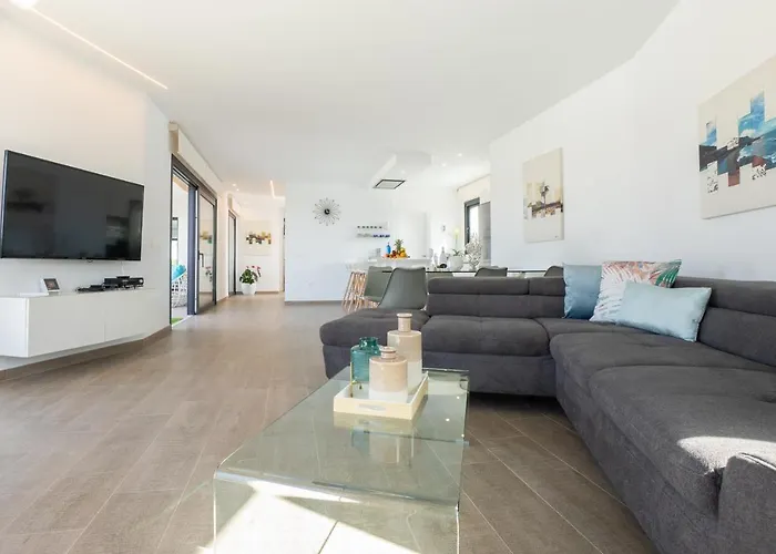 Sea Breeze Lapa And Claca Playa Blanca (Lanzarote)